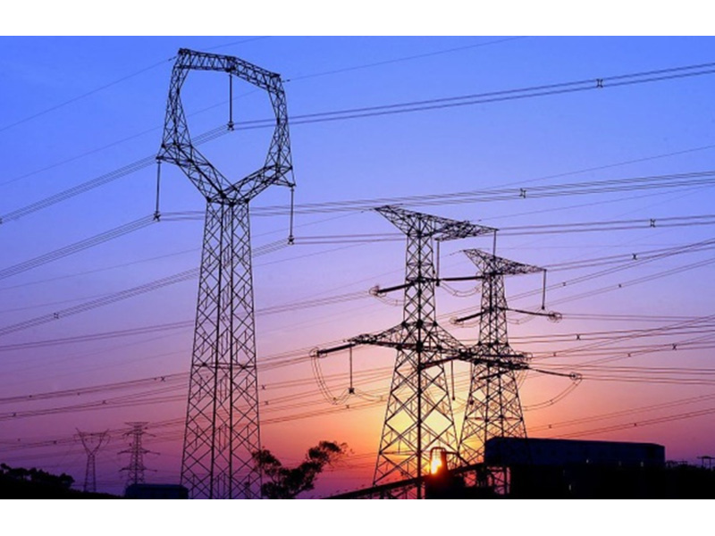 國家電網特高壓輸電線路